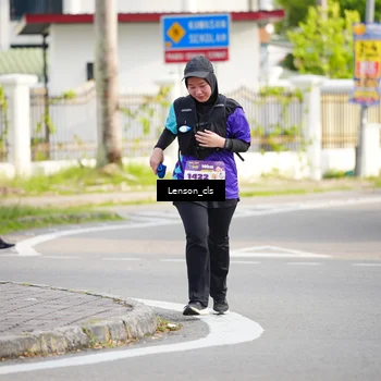 Runner Photo 8270903