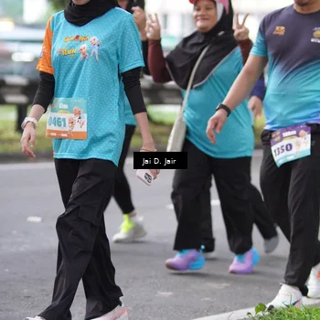 Runner Photo 8270931