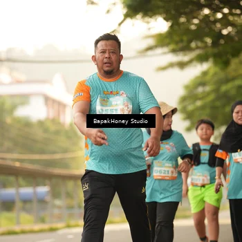 Runner Photo 8270942