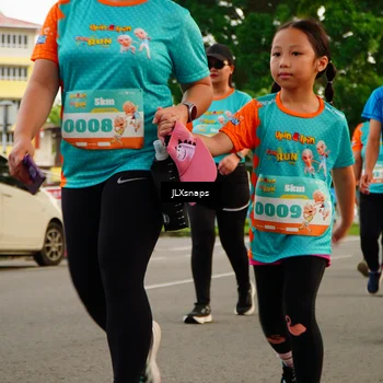 Runner Photo 8270949