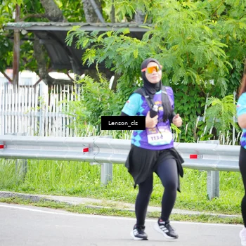 Runner Photo 8270951