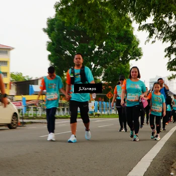 Runner Photo 8270979
