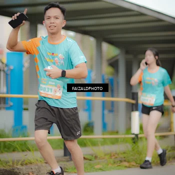 Runner Photo 8270987