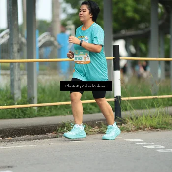 Runner Photo 8271033
