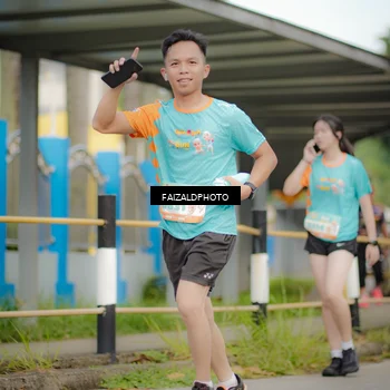 Runner Photo 8271047