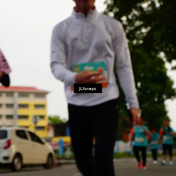 Runner Photo 8271048