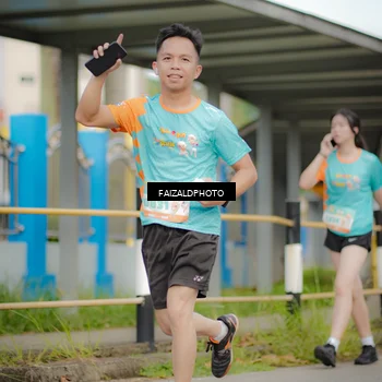 Runner Photo 8271051