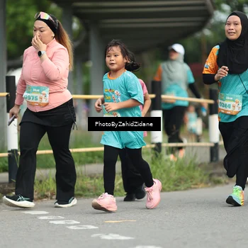 Runner Photo 8271060
