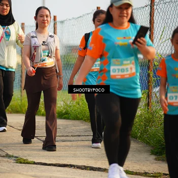 Runner Photo 8271100