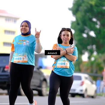 Runner Photo 8271102