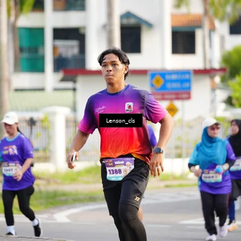 Runner Photo 8271151