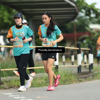 Runner Photo 8271173