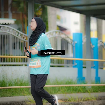 Runner Photo 8271280
