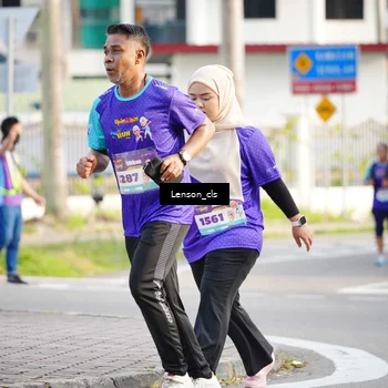 Runner Photo 8271304