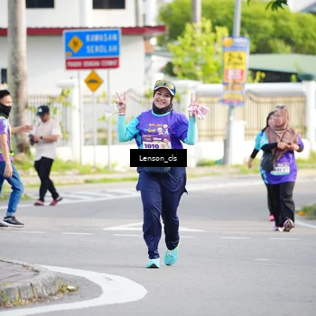 Runner Photo 8271344