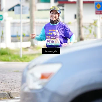 Runner Photo 8271374