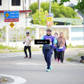 Runner Photo 8271398