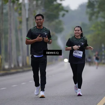 Runner Photo 8271588