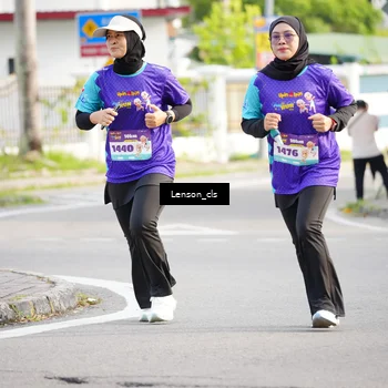 Runner Photo 8271598