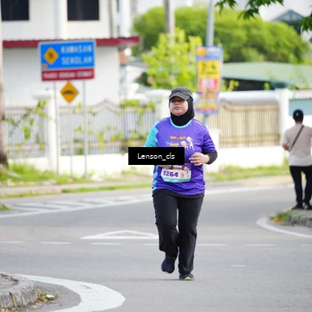 Runner Photo 8271700