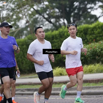 Runner Photo 8271719