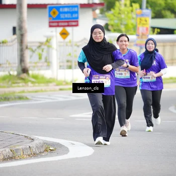 Runner Photo 8271750