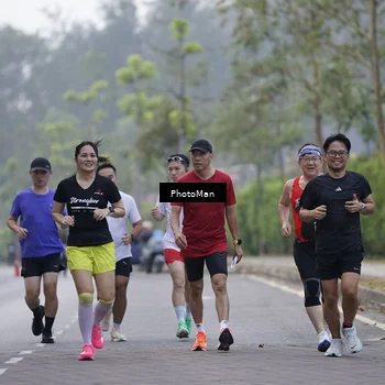 Runner Photo 8271771