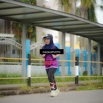 Runner Photo 8271804