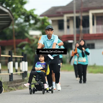 Runner Photo 8271838