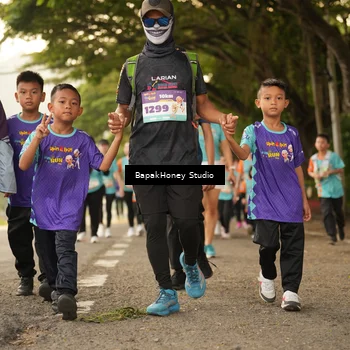Runner Photo 8271880