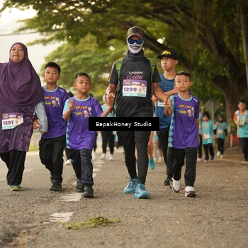 Runner Photo 8271885
