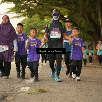 Runner Photo 8271886