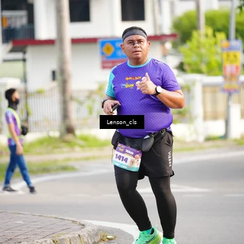 Runner Photo 8272003