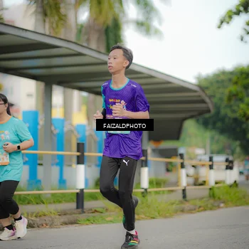 Runner Photo 8272023