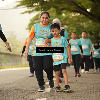Runner Photo 8272038