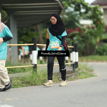 Runner Photo 8272042