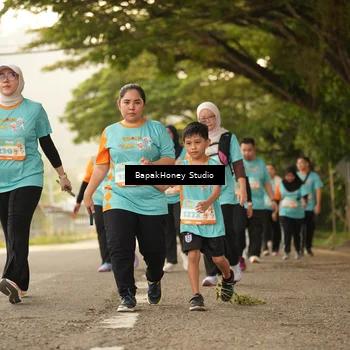 Runner Photo 8272046