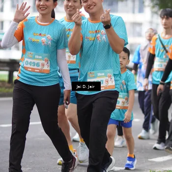 Runner Photo 8272075