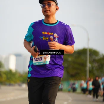 Runner Photo 8272084