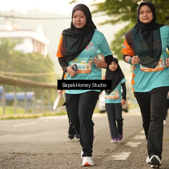 Runner Photo 8272100