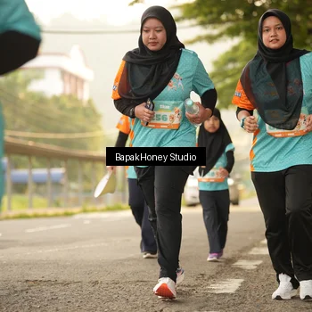 Runner Photo 8272104