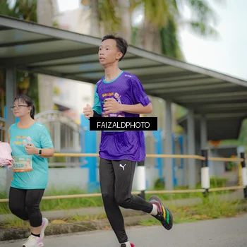 Runner Photo 8272108