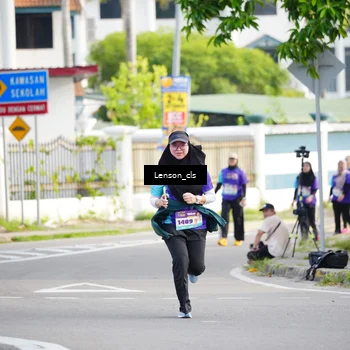 Runner Photo 8272141