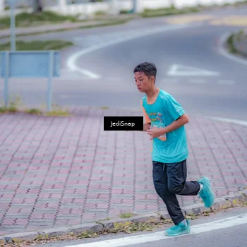 Runner Photo 8272142