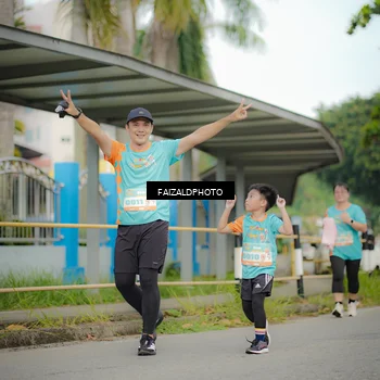 Runner Photo 8272146