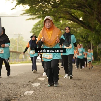 Runner Photo 8272156