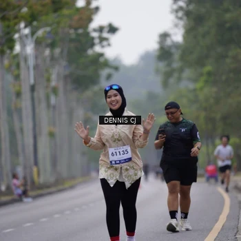 Runner Photo 8272160