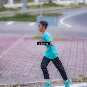 Runner Photo 8272161