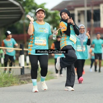 Runner Photo 8272167