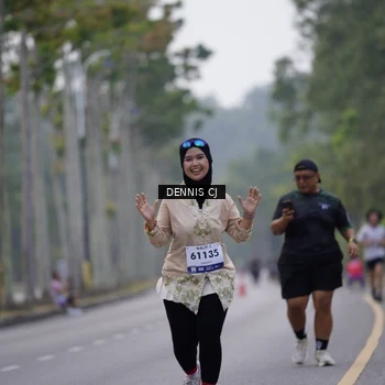 Runner Photo 8272173